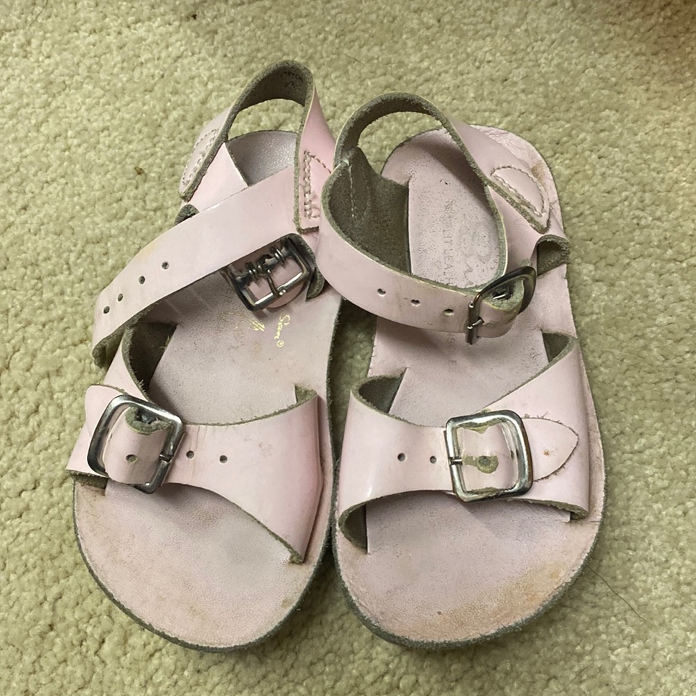 Saltwater Sun San Sandals size 6 pink